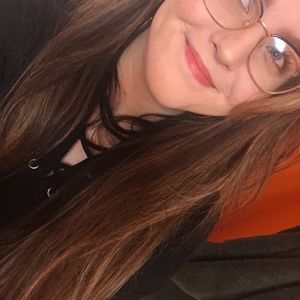 Meet your Posher, Georgia